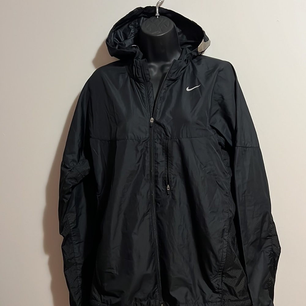 Nike running jacket - Picture 2 of 12